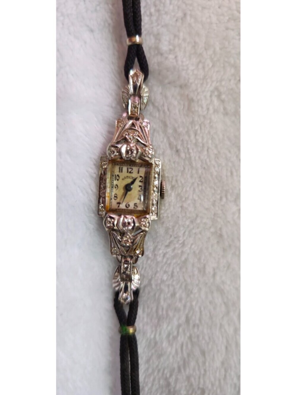 VINTAGE HAMILTON 14K WHITE GOLD AND 28 DIAMONDS LADY WATCH  WITH ROPE BAND RUNS
